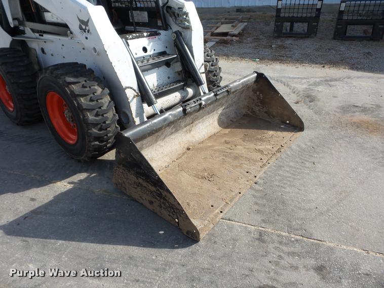 image for item BG9643 2011 Bobcat S250 skid steer