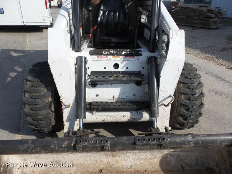 image for item BG9643 2011 Bobcat S250 skid steer