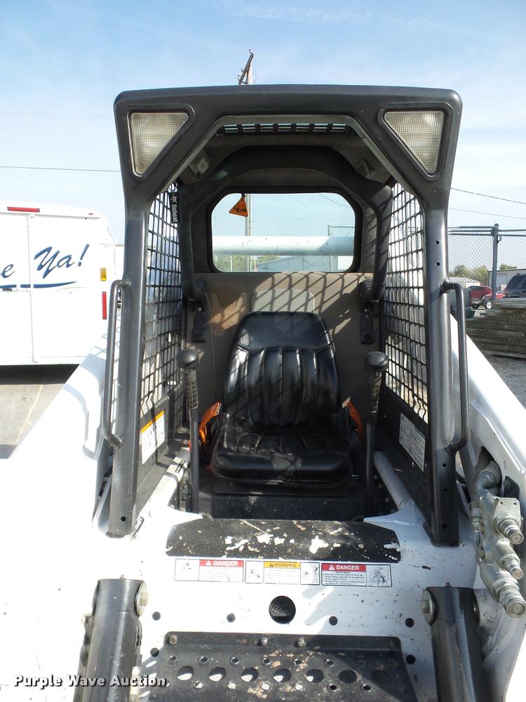 image for item BG9643 2011 Bobcat S250 skid steer