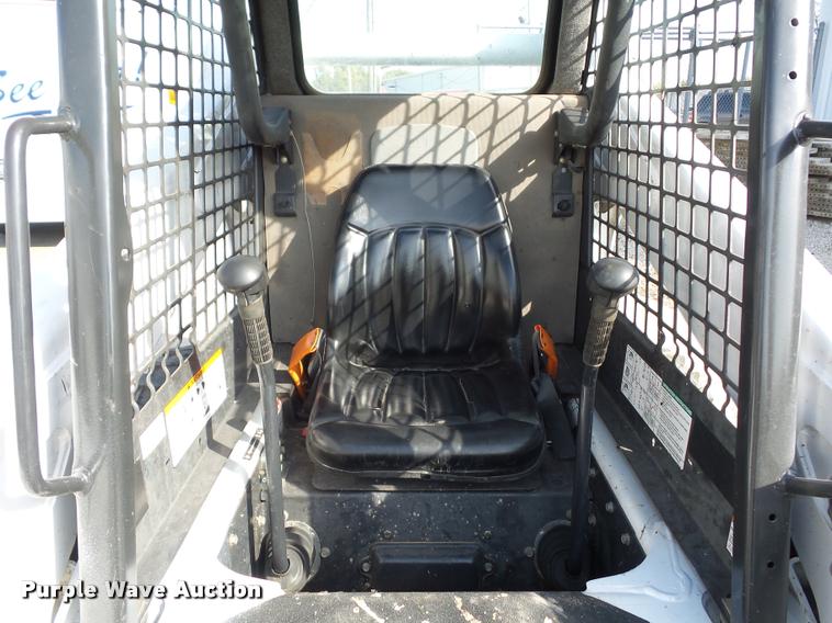 image for item BG9643 2011 Bobcat S250 skid steer
