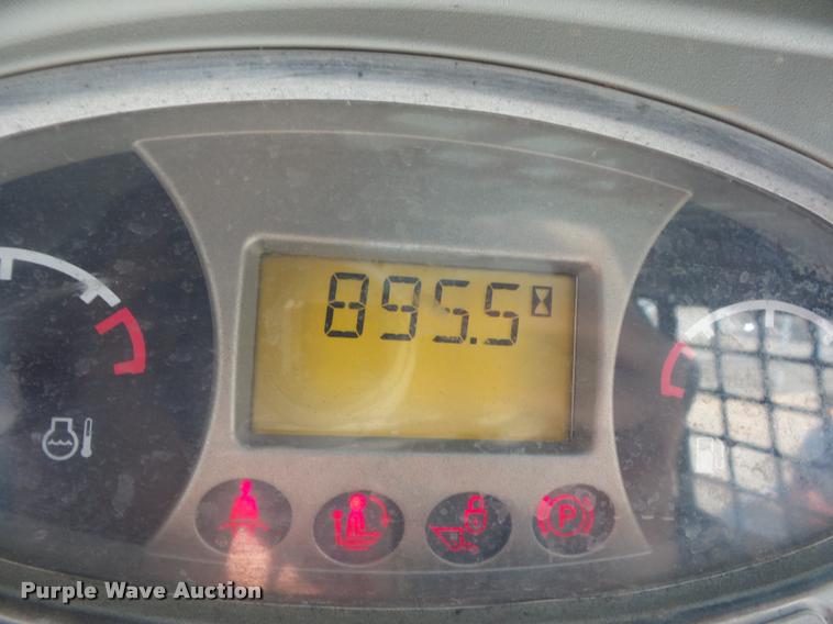 image for item BG9643 2011 Bobcat S250 skid steer