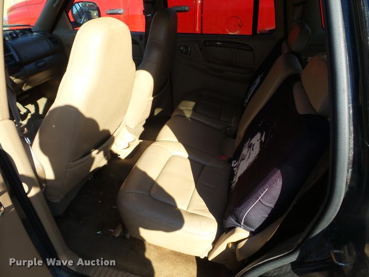 image for item BG9647 2000 Dodge Durango SUV