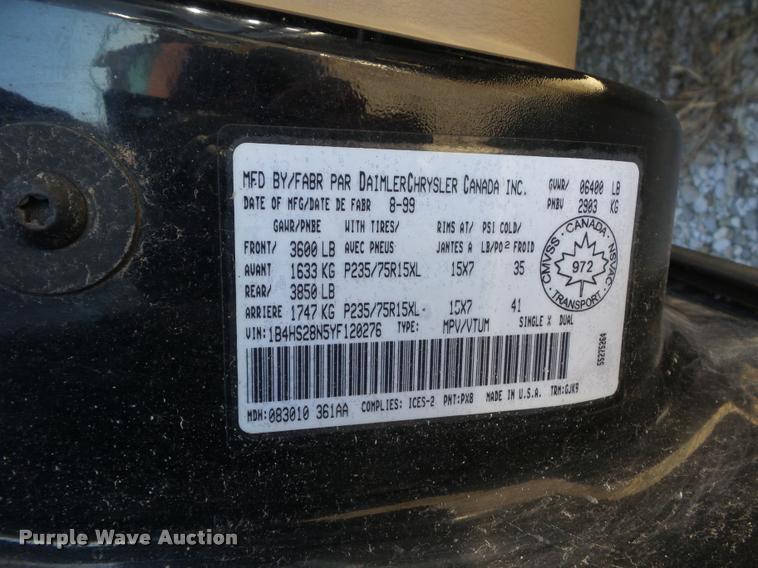 image for item BG9647 2000 Dodge Durango SUV