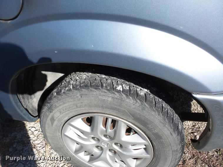 image for item BG9648 2003 Dodge Grand Caravan van