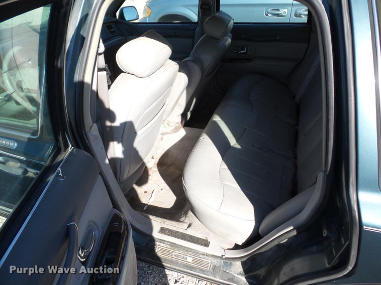 image for item BG9649 1996 Lincoln Town Car Executive