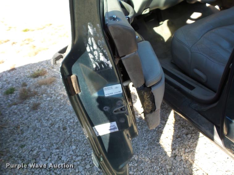 image for item BG9649 1996 Lincoln Town Car Executive