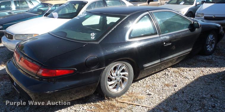 image for item BG9652 1998 Lincoln Mark VIII