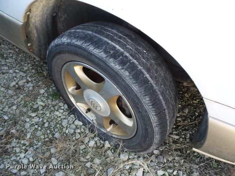 image for item BG9653 1999 Mercury Villager van