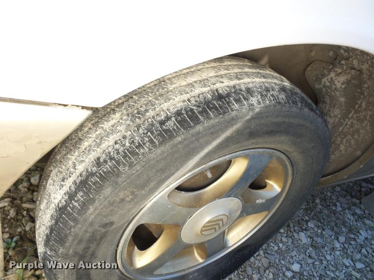 image for item BG9653 1999 Mercury Villager van