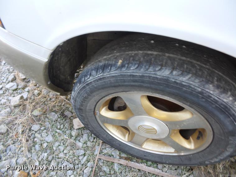 image for item BG9653 1999 Mercury Villager van