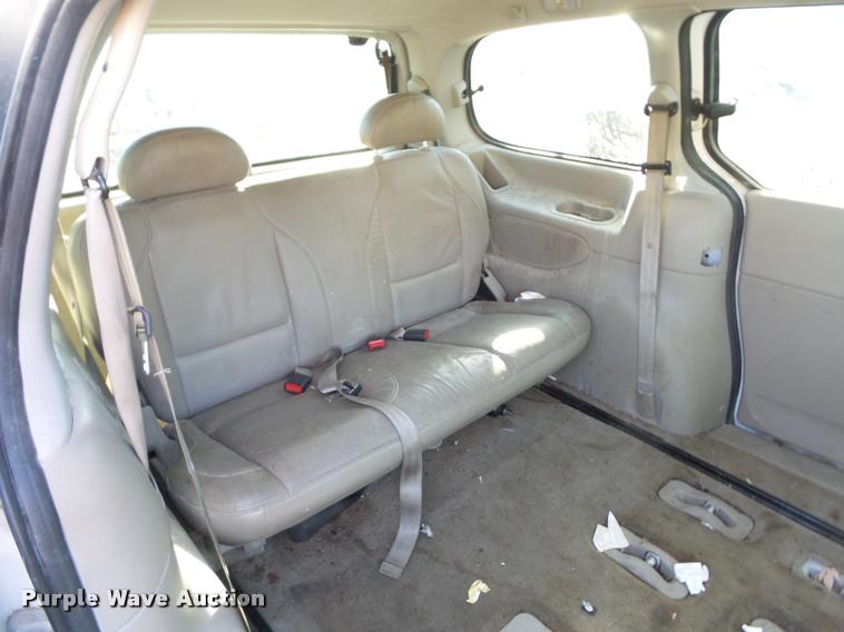 image for item BG9653 1999 Mercury Villager van