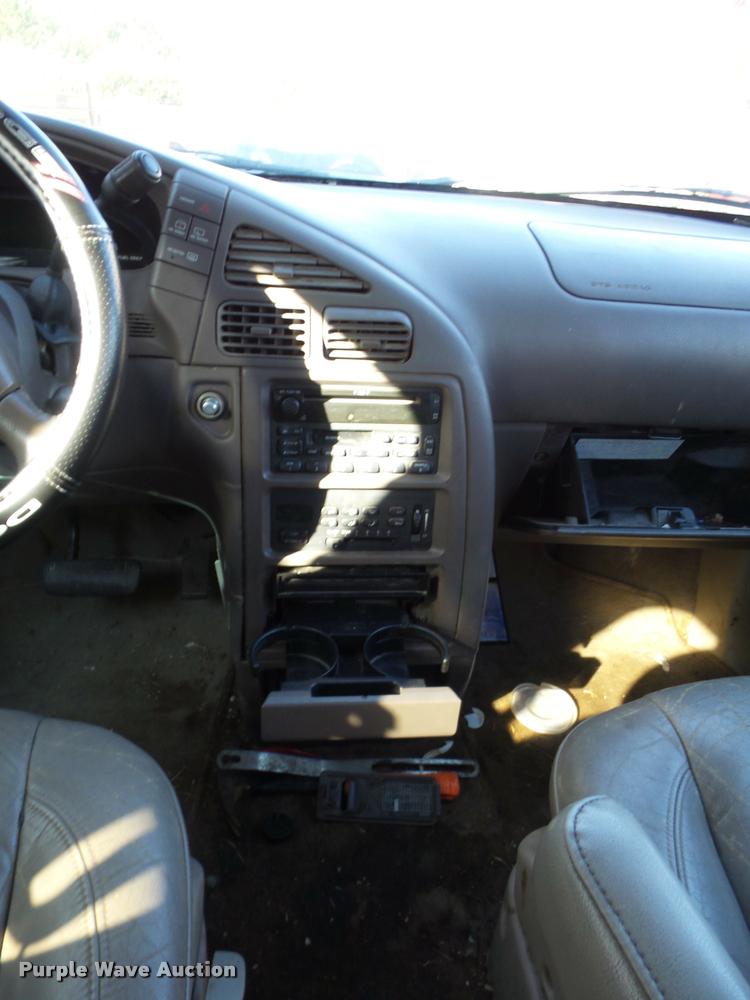 image for item BG9653 1999 Mercury Villager van