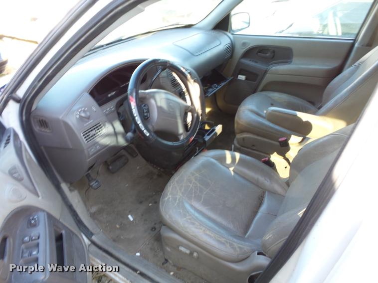 image for item BG9653 1999 Mercury Villager van