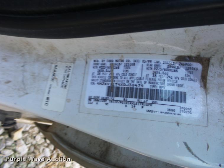 image for item BG9653 1999 Mercury Villager van