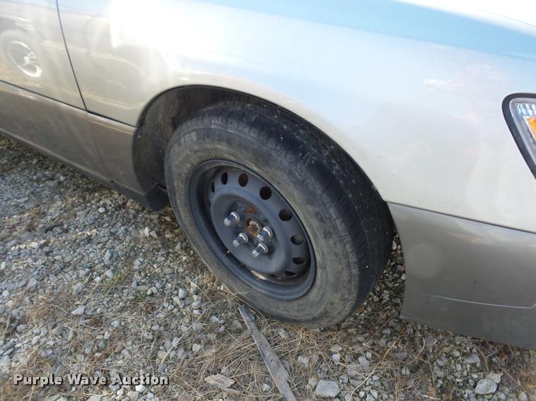 image for item BG9654 1997 Lexus ES300