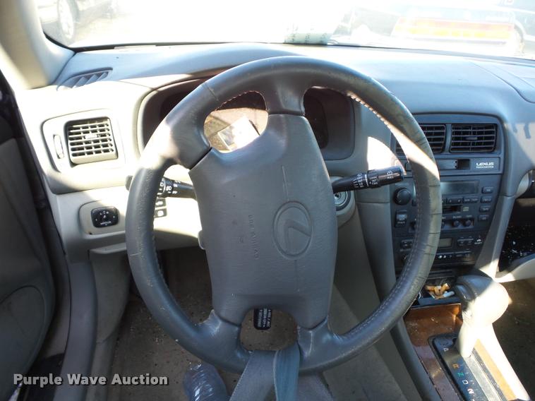 image for item BG9654 1997 Lexus ES300