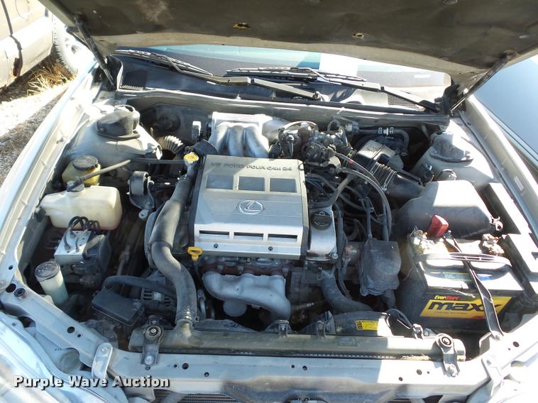 image for item BG9654 1997 Lexus ES300