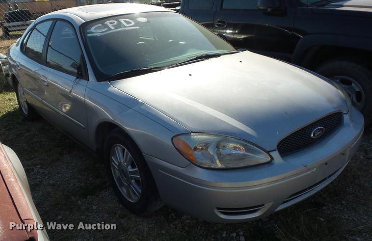 image for item BG9657 2007 Ford Taurus