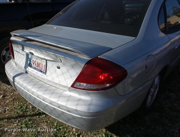 image for item BG9657 2007 Ford Taurus