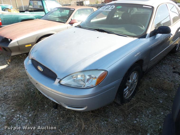 image for item BG9657 2007 Ford Taurus