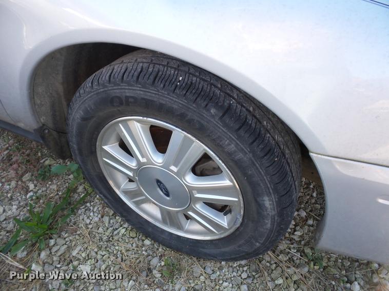 image for item BG9657 2007 Ford Taurus