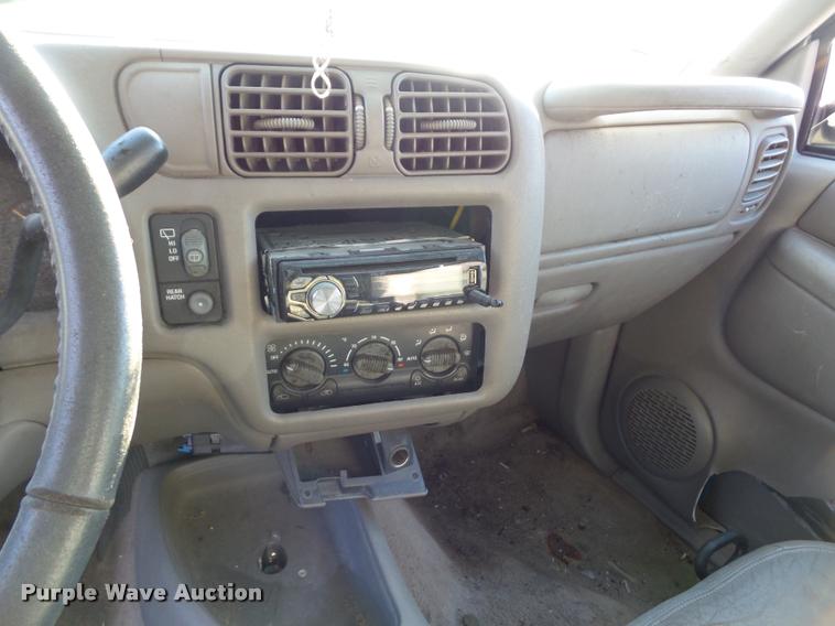 image for item BG9660 1998 Chevrolet Blazer SUV