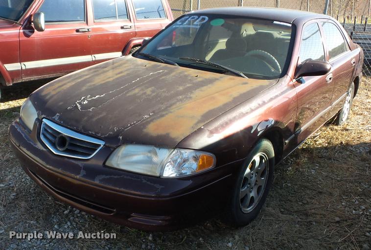 image for item BG9661 2000 Mazda 626 LX