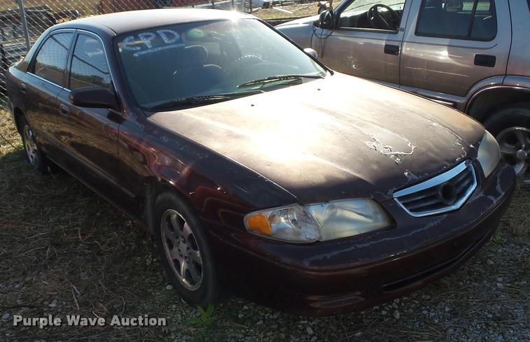 image for item BG9661 2000 Mazda 626 LX