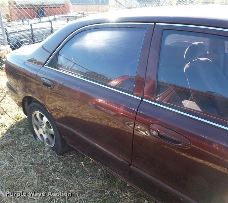 image for item BG9661 2000 Mazda 626 LX