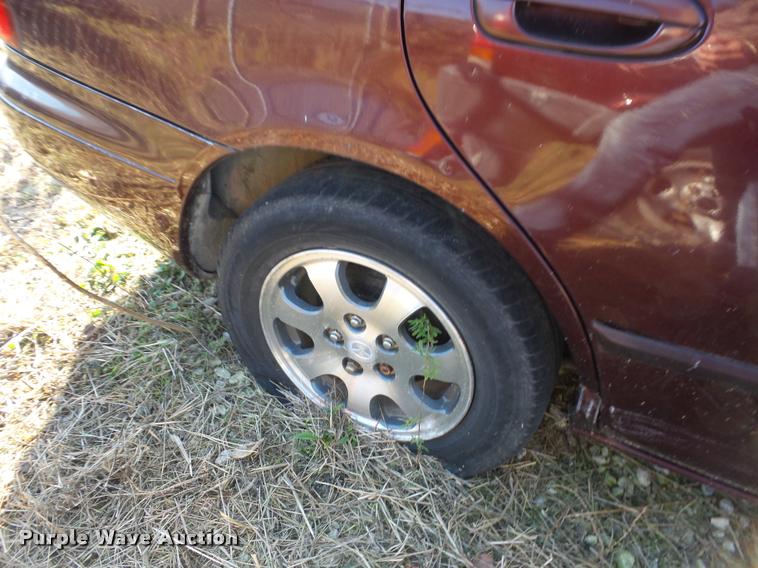 image for item BG9661 2000 Mazda 626 LX