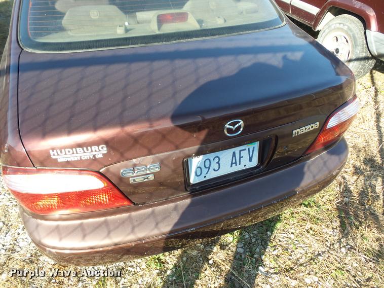 image for item BG9661 2000 Mazda 626 LX