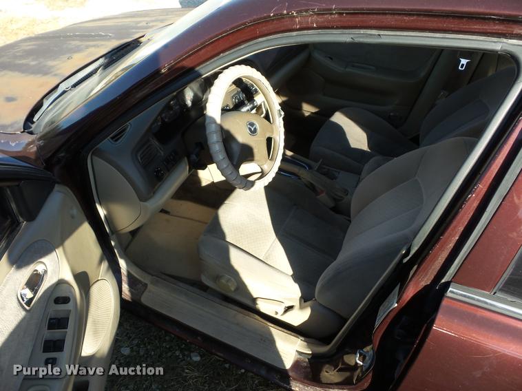 image for item BG9661 2000 Mazda 626 LX