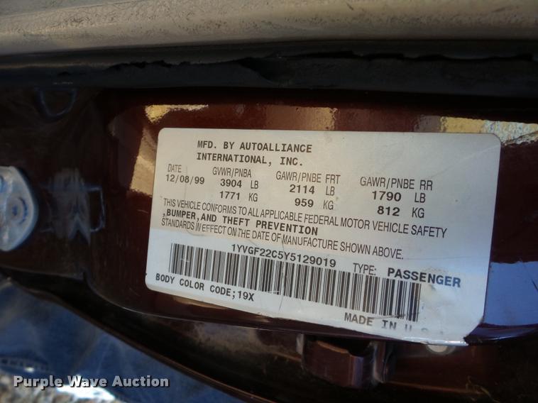 image for item BG9661 2000 Mazda 626 LX