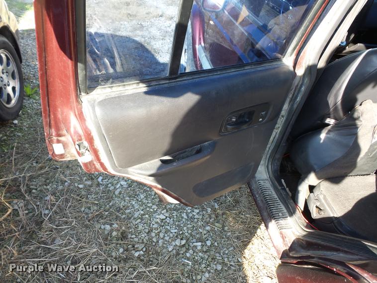 image for item BG9662 2001 Jeep Cherokee SUV