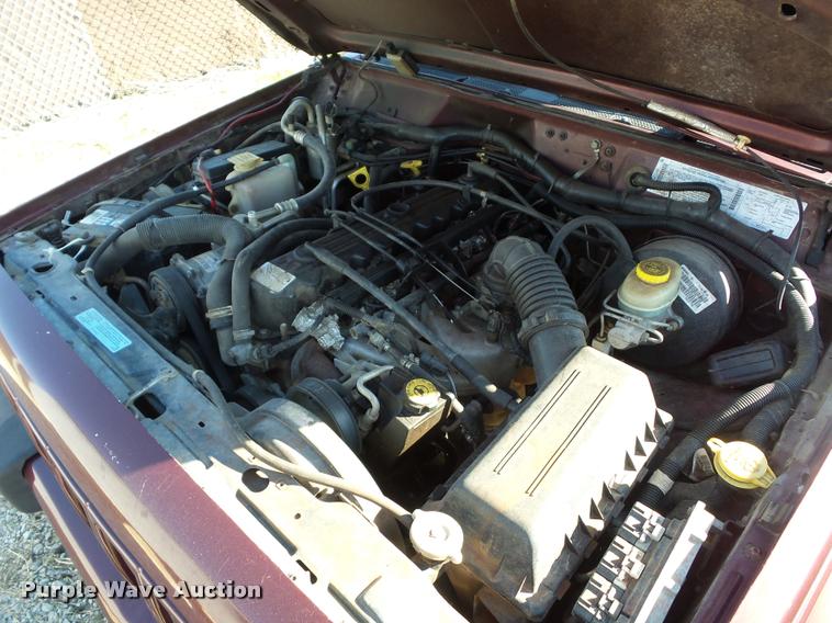 image for item BG9662 2001 Jeep Cherokee SUV