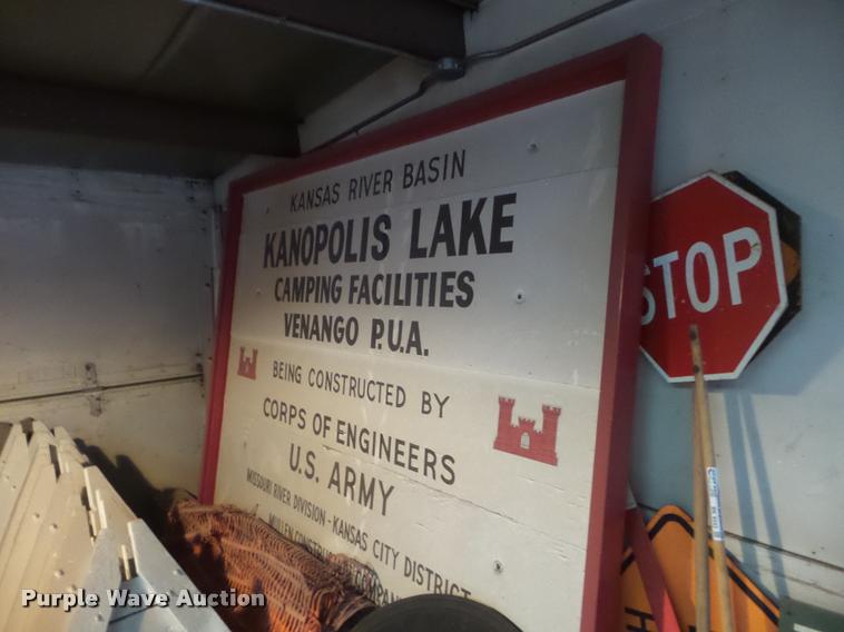 image for item BK9343 Road safety equipment