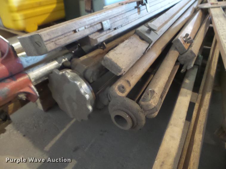 image for item BK9382 Surveying equipment