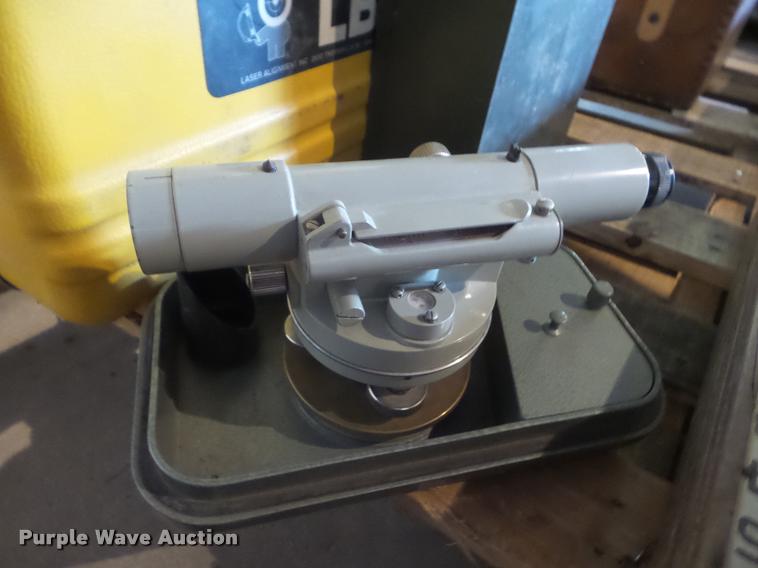 image for item BK9382 Surveying equipment