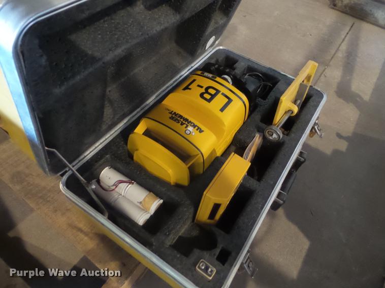 image for item BK9382 Surveying equipment