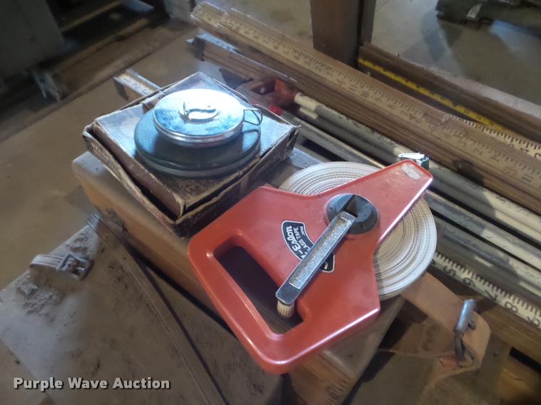 image for item BK9382 Surveying equipment