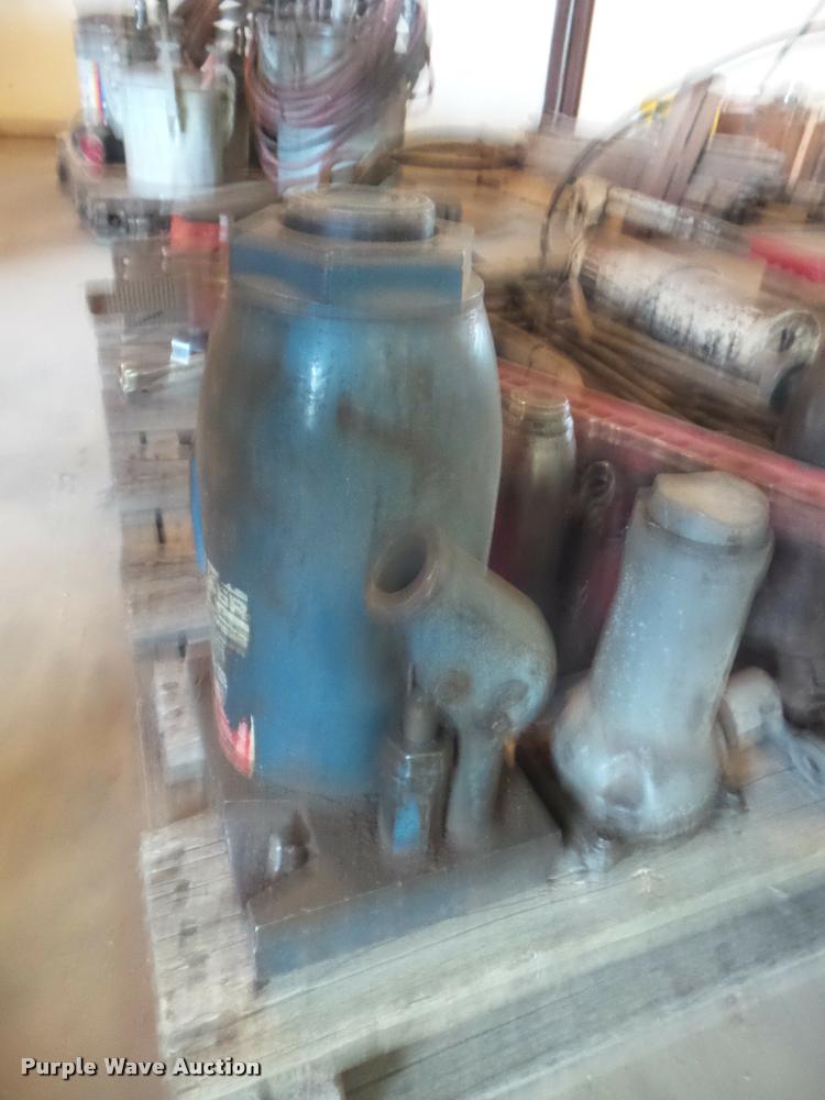 image for item BK9384 Tools