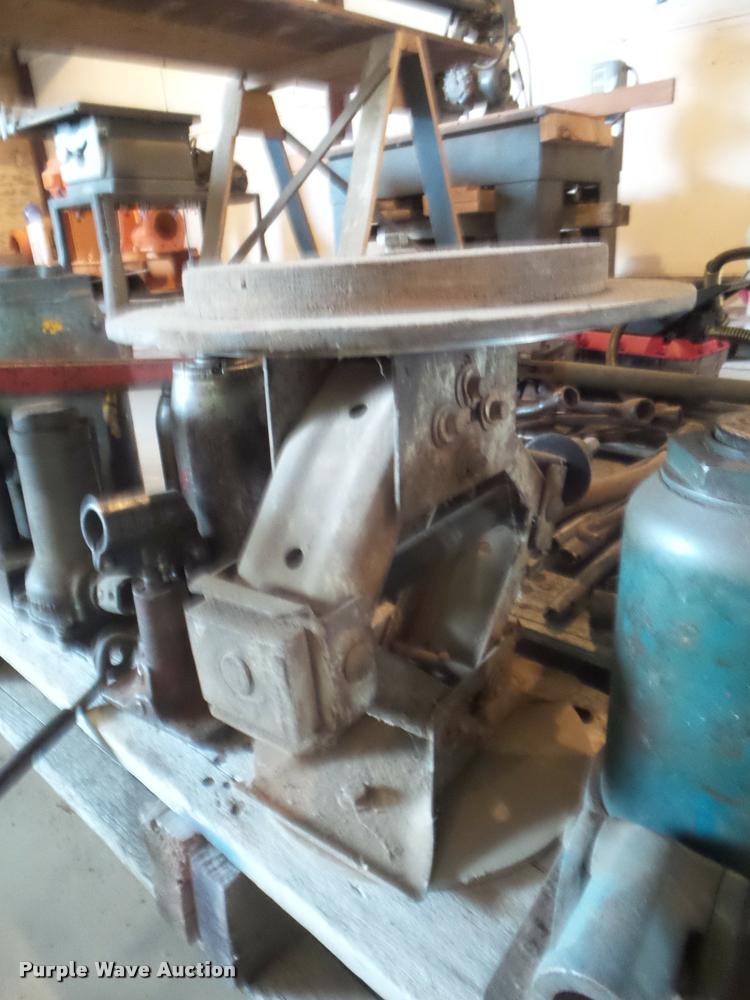 image for item BK9384 Tools