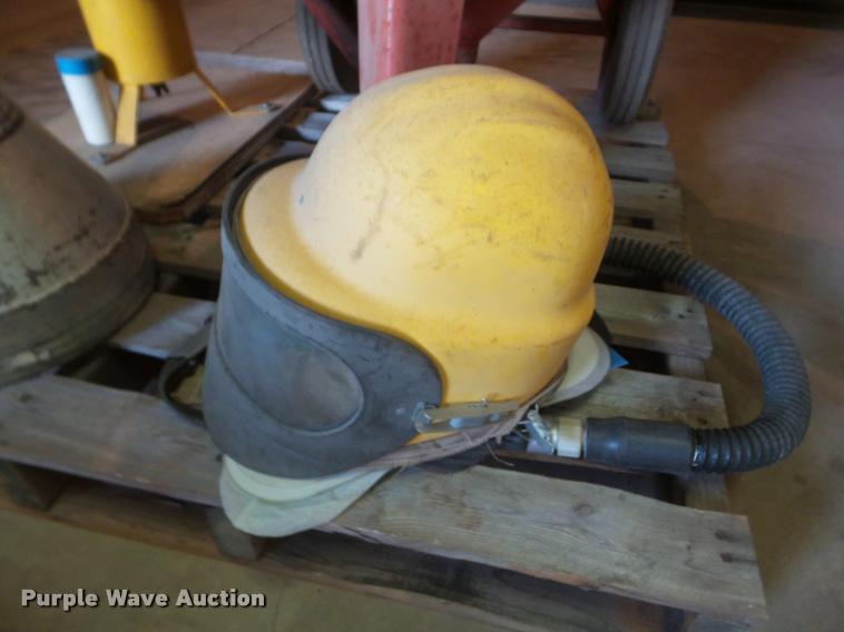 image for item BK9395 Sanstrom sand blaster