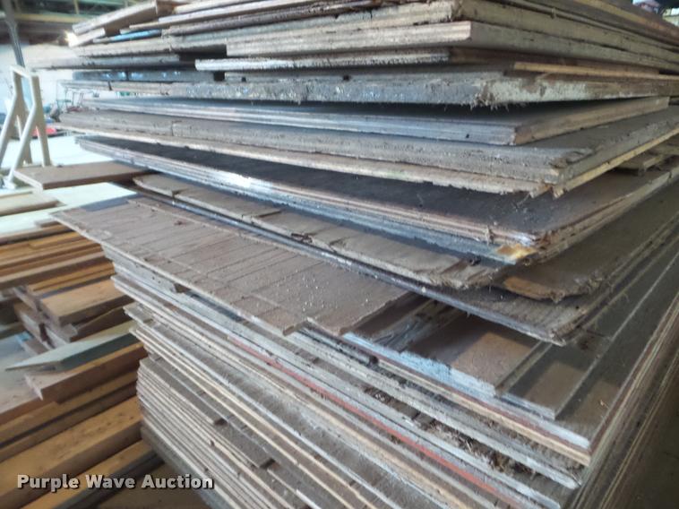 image for item BK9401 Lumber