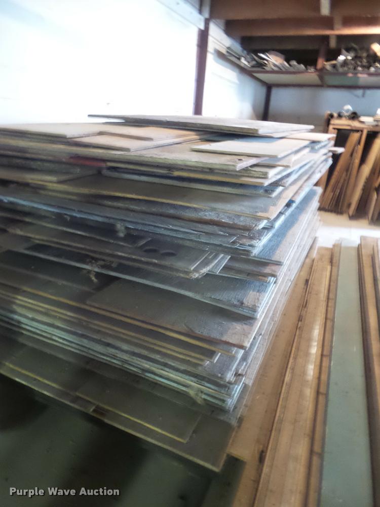 image for item BK9401 Lumber