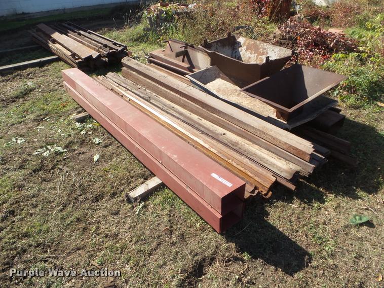 image for item BK9424 Concrete forms