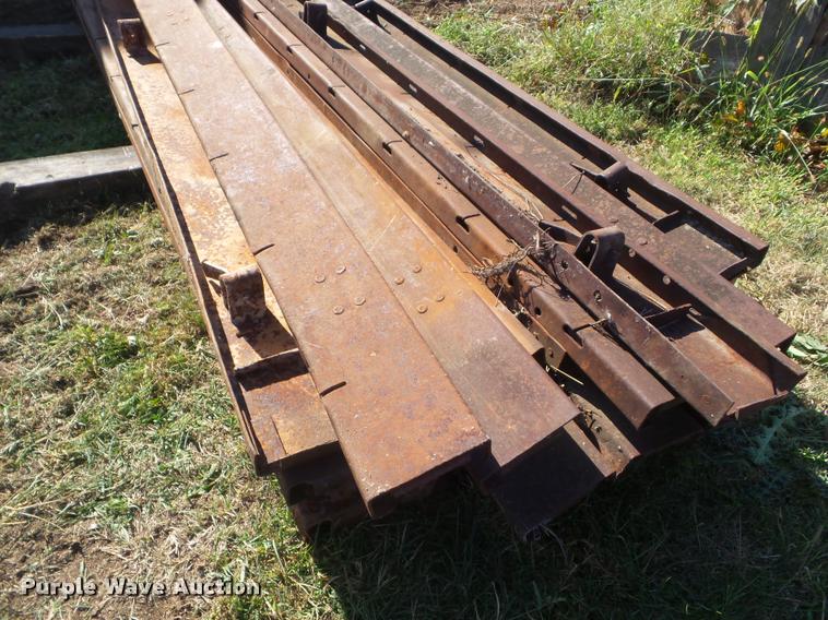 image for item BK9424 Concrete forms