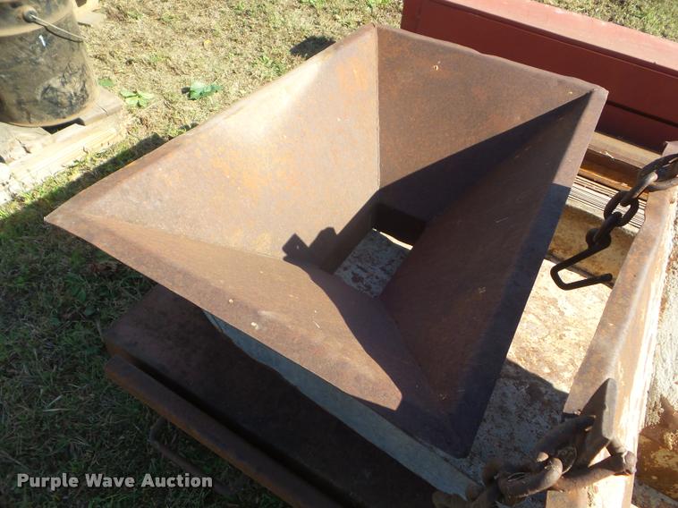 image for item BK9424 Concrete forms