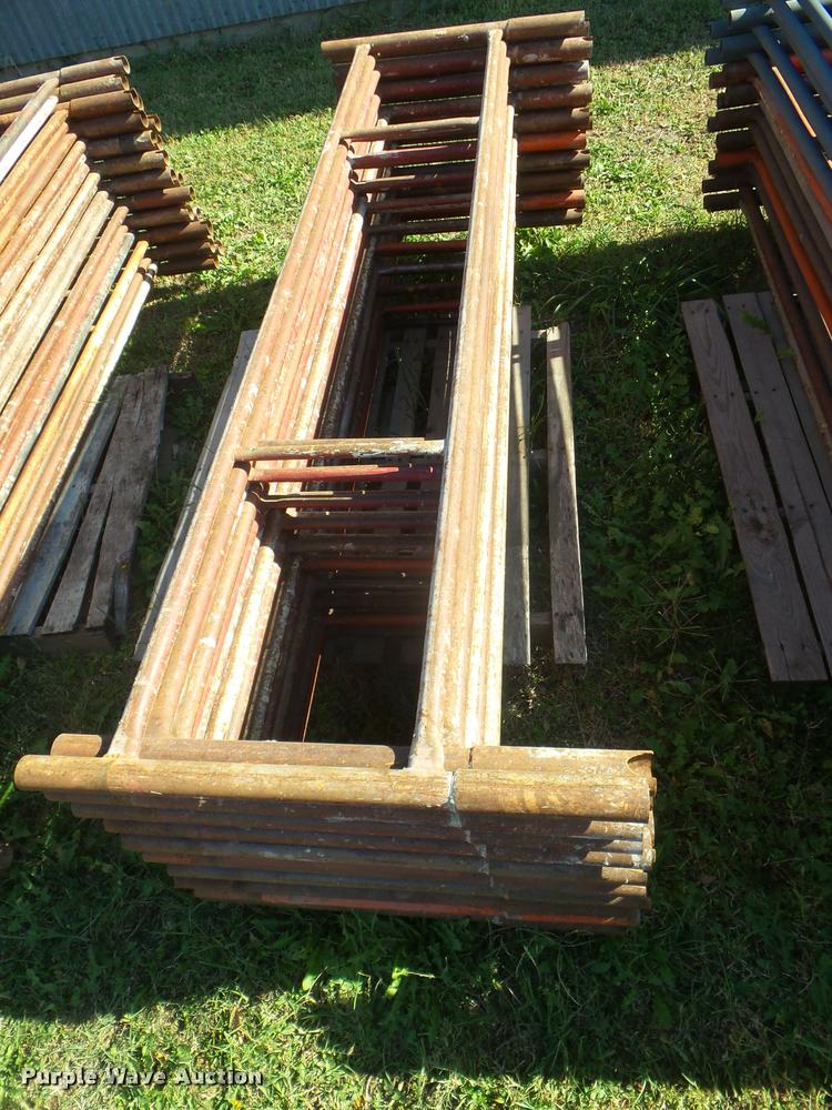 image for item BK9427 Brainard scaffold