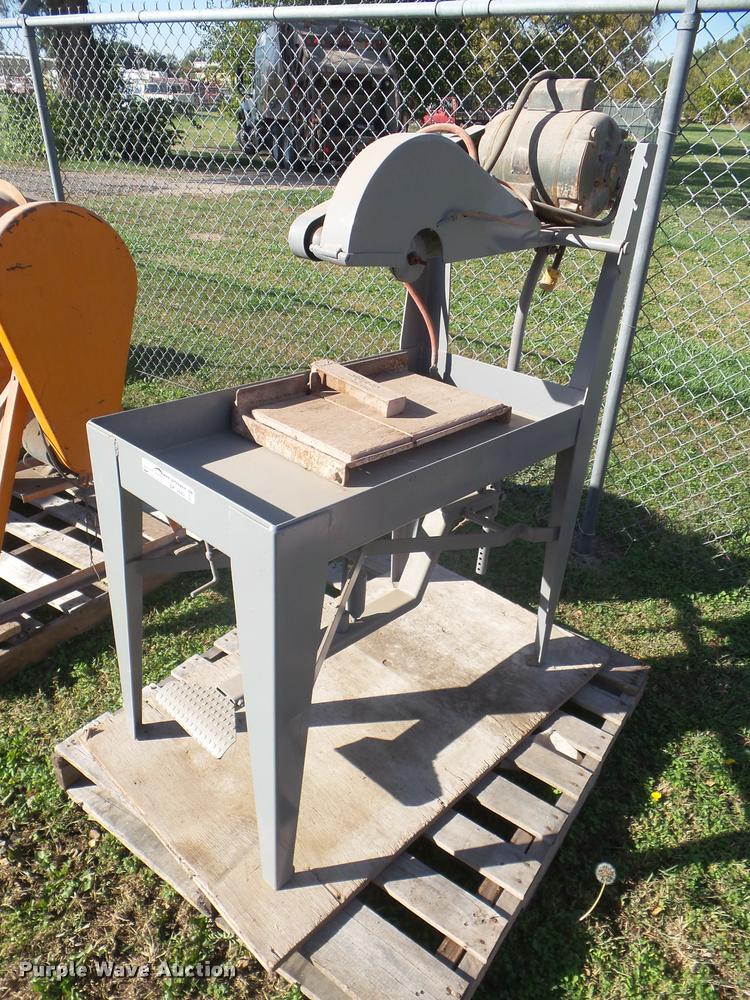 image for item BK9442 Clipper wet saw